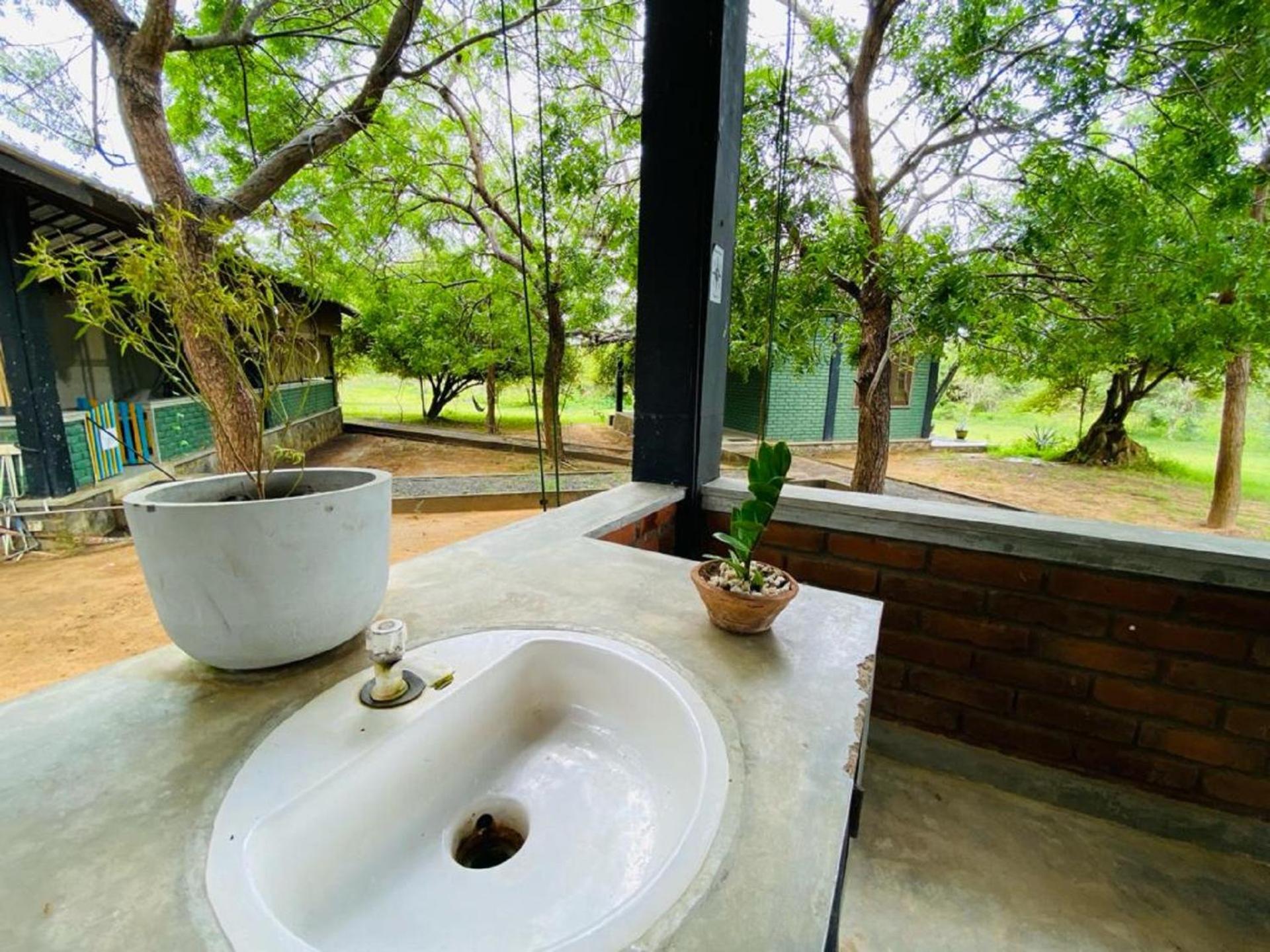 Yala Ying Yang Hostel & Camping 外观 照片